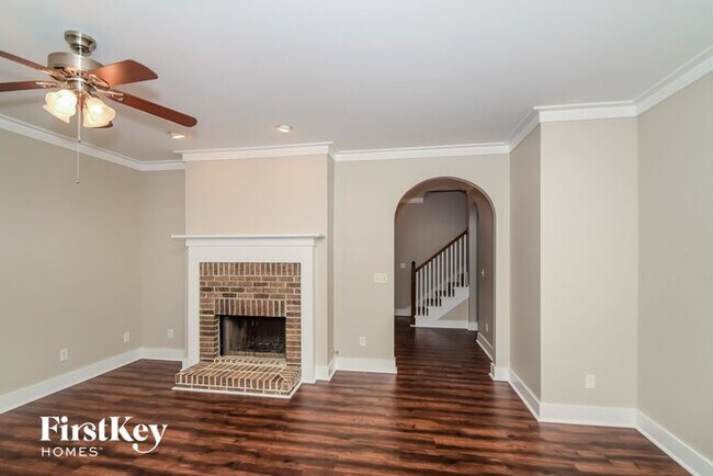 Building Photo - 209 Nottingham Dr