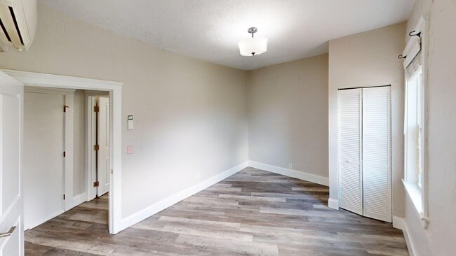 Photo - 108 Meridian Street Apartment