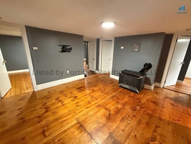 Photo - 949 Locust St Apartment