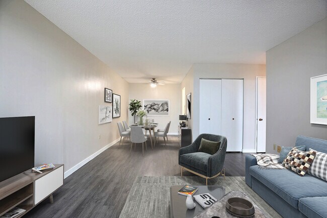 Photo du bâtiment - Rainbow Towers