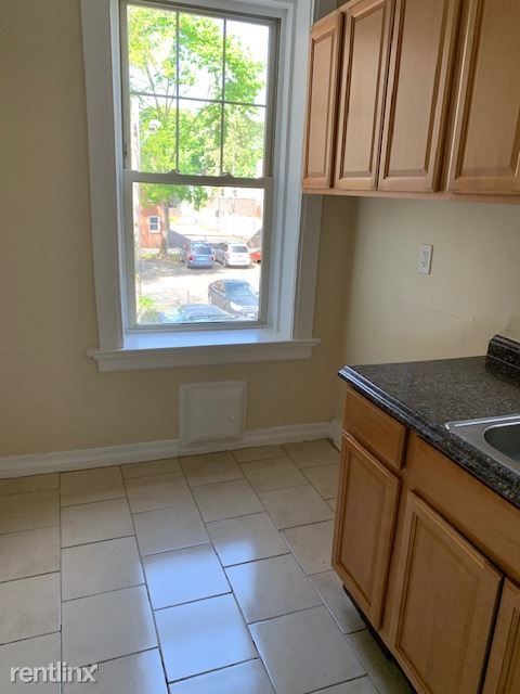 Building Photo - 1 br, 1 bath  - 1523 Chapel St Apt 206