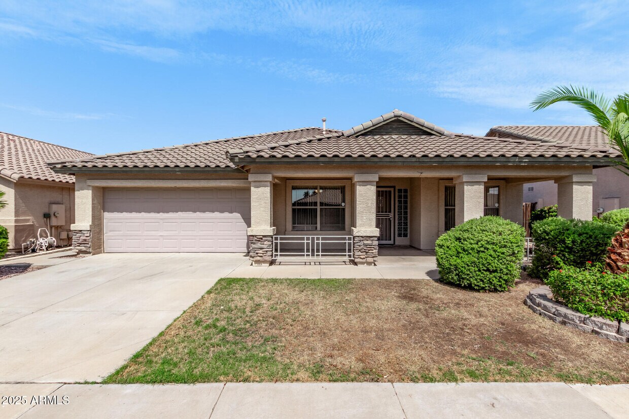 Primary Photo - 17408 N Cassi Dr
