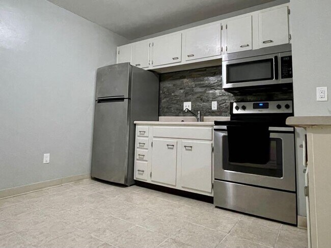 Foto del edificio - 756 W Kilgore Rd