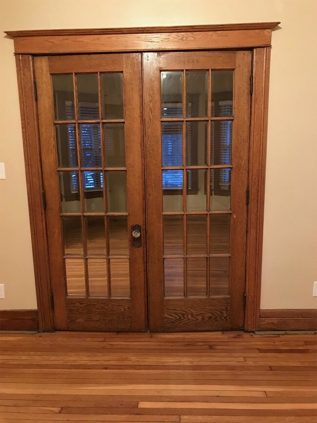 Building Photo - 4732 Commonwealth St