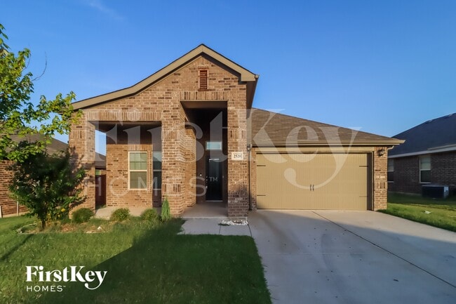 Building Photo - 2520 Doe Run