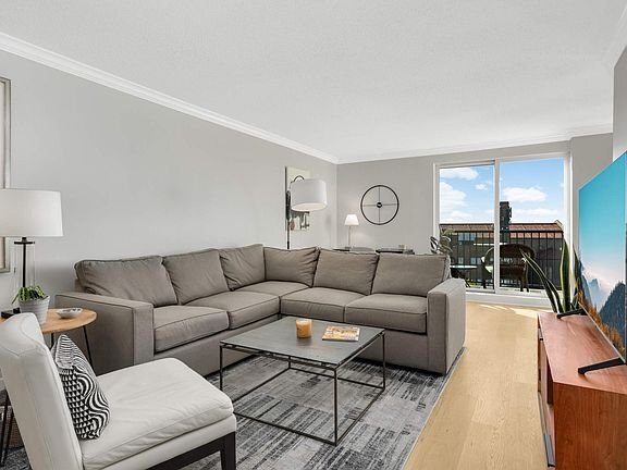 Foto del edificio - 2800 W 44th St