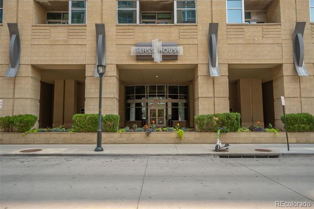 Building Photo - 1700 Bassett St