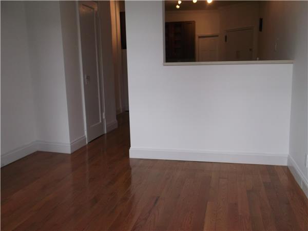 Building Photo - 103 Sullivan St
