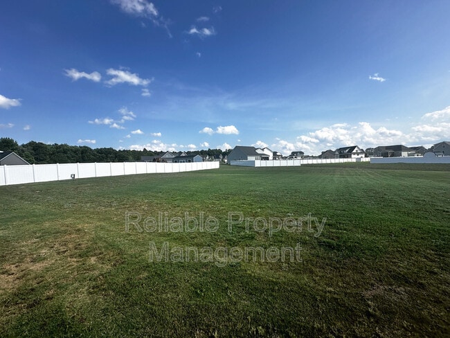 Building Photo - 146 Devilwood Dr