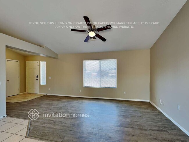 Foto del edificio - 623 W Romley Ave