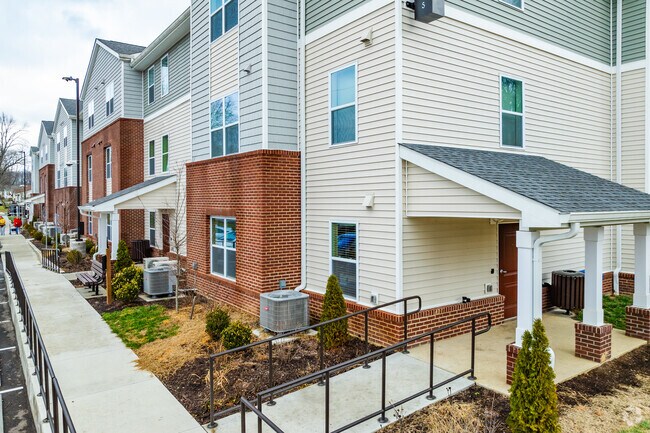 Entrada - Booneville Senior Lofts