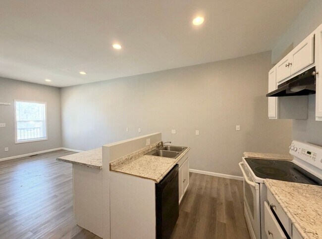 Foto del edificio - 1756-1756 S Delaware St