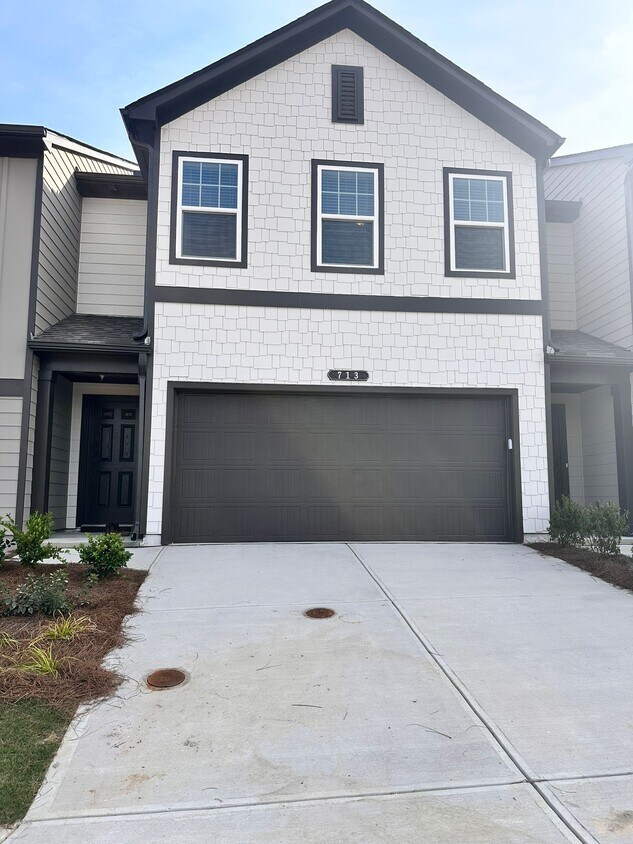 Foto principal - 713 Rhone St