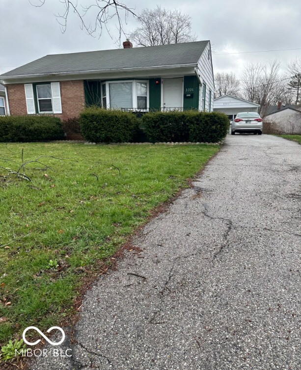 Building Photo - 3331 Manor Ct