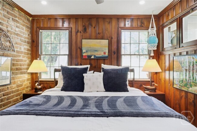 Foto del edificio - 1616 Skidaway Rd