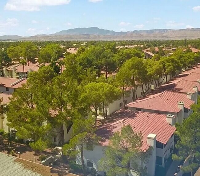 Foto del edificio - 6649 W Tropicana Ave