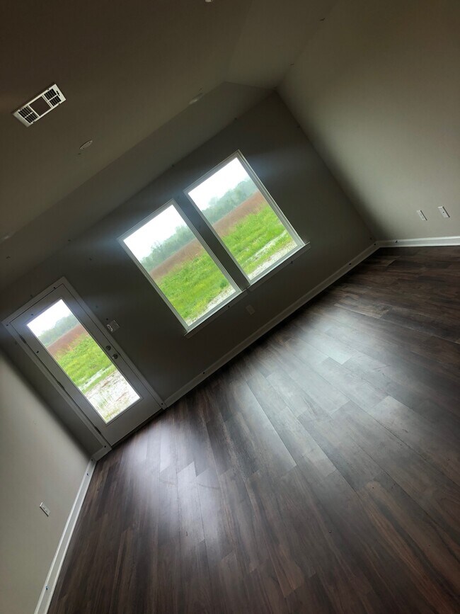 Foto del edificio - 5683 Magnolia de Percy Dr