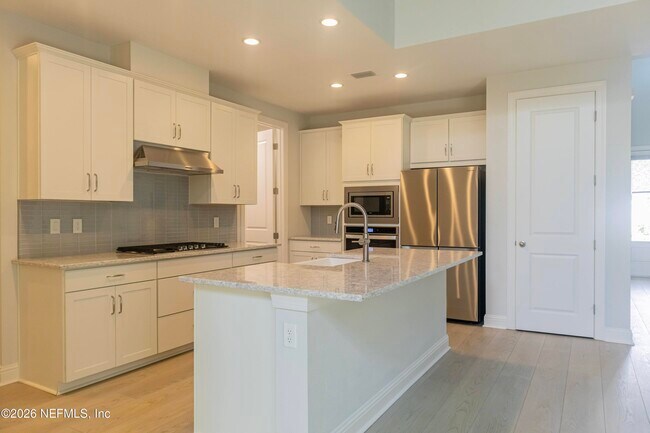 Building Photo - 11408 Newtonian Blvd