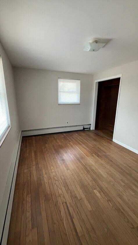 Foto del edificio - 4733 Booth Rd