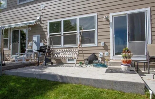 Building Photo - 2296 E 109th Dr