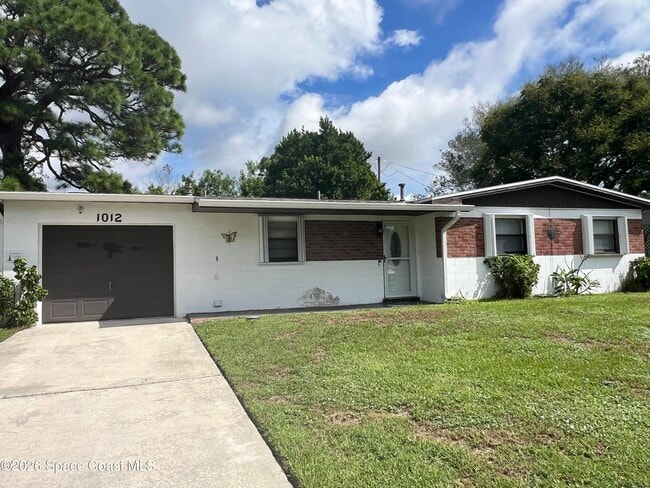 Building Photo - 1012 Coronado Dr