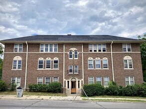 Building Photo - 3070 N Oakland Ave