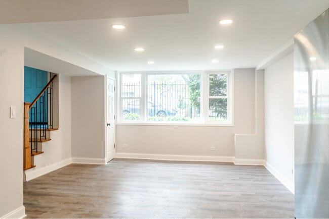 Foto del edificio - 2242 N Lavergne Ave
