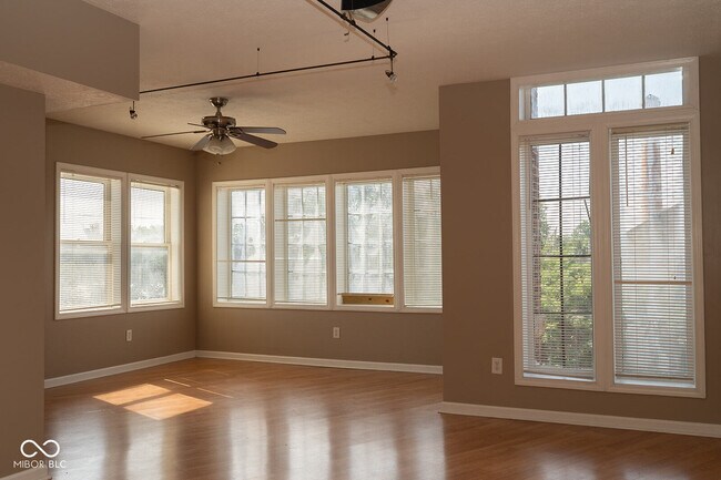 Building Photo - 1601 N Delaware St
