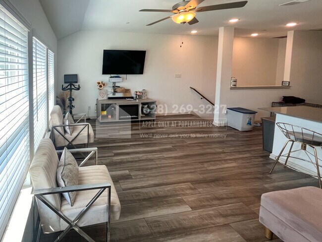 Foto del edificio - 5148 Heritage St