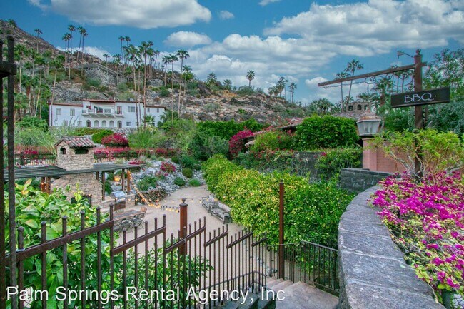 Building Photo - 3 br, 3.5 bath House - 151 Villaggio West