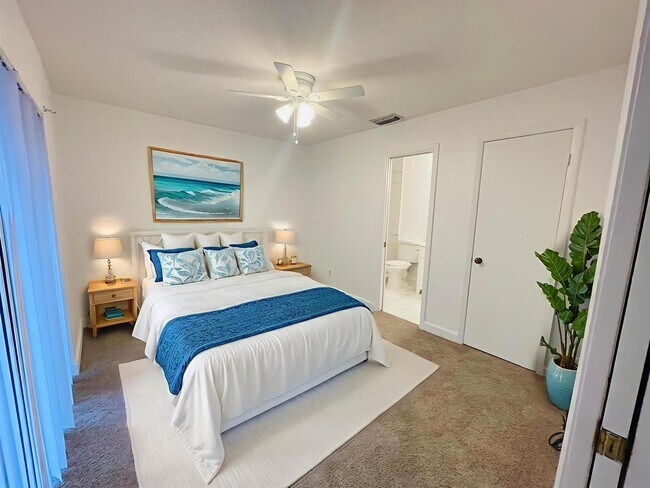 Foto del edificio - 4758 Sunny Palm Cir