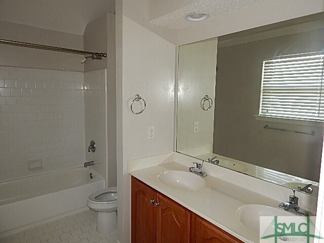 Building Photo - 34 Golden Grove Ln