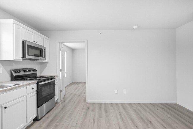 Foto del edificio - 634 N Main St Rd