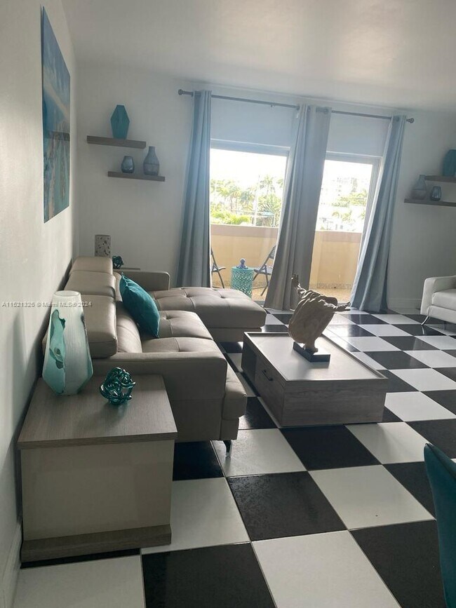 8400 Byron Ave Unit 4E, Miami, FL 33141 Condo for Rent in Miami, FL