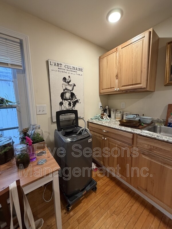 Foto del edificio - 75 Grant St