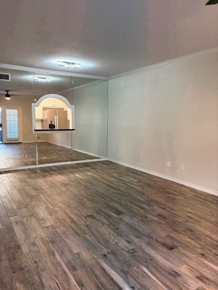 Building Photo - 622 Wilcrest Dr