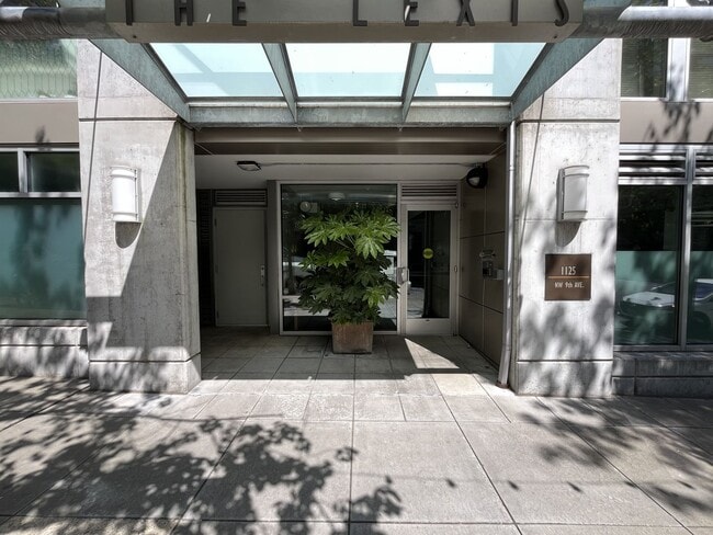 Building Photo - Top-Floor Pearl District Condo with Floor-to-Ceiling Windows, Courtyard Views & In-Unit Washer/Dryer