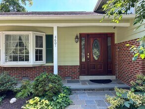 Building Photo - 4601 Wood Dr