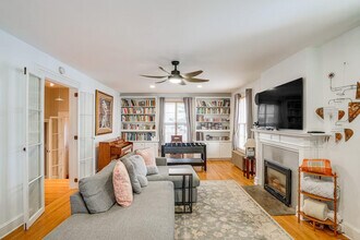 Building Photo - 136 Pomeroy Ave