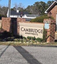 Building Photo - 3703 Southborough Rd