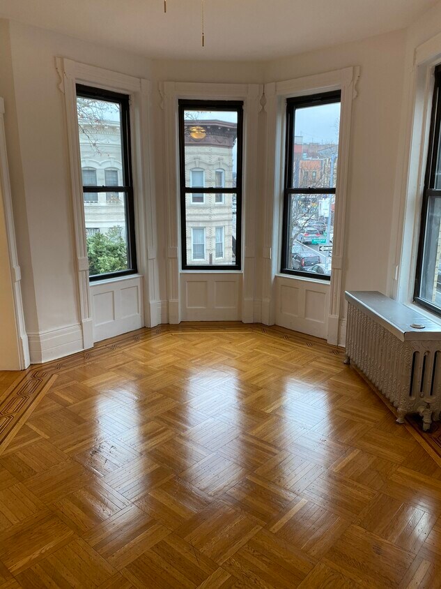 359 Weirfield St, Brooklyn, NY 11237 Townhome Rentals in Brooklyn NY