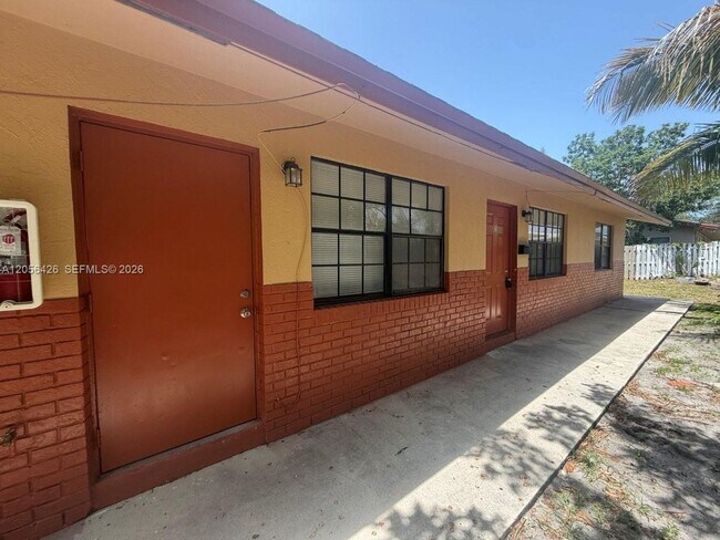 Foto del edificio - 1132 NE 5th Ave