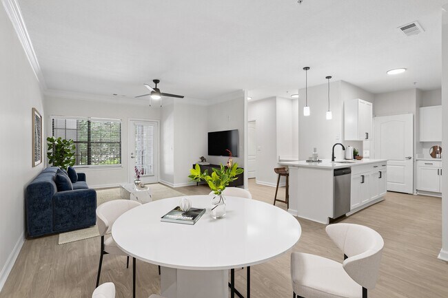 Foto del edificio - The Grove Chamblee