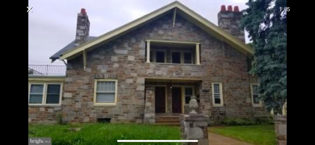 Foto principal - 279 W Springettsbury Ave