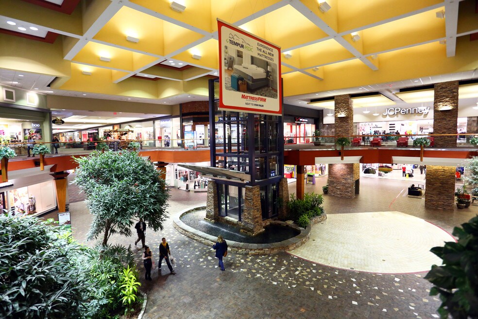 Is Greenwood a Good Place To Live in Des Moines? Neighborhood Guide