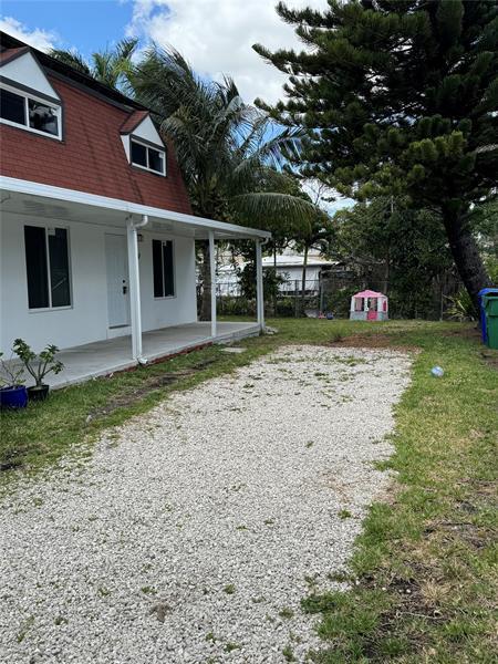 Foto del edificio - 2807 NW 11th St
