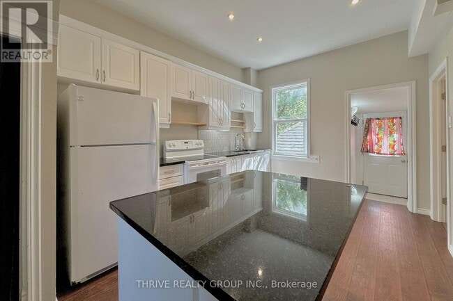 Building Photo - 119 McClary Ave