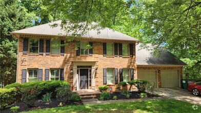 Building Photo - 2577 N Arbor Trail