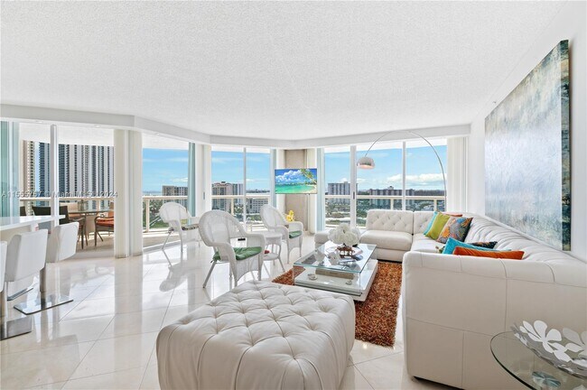 Foto del edificio - 16400 Collins Ave