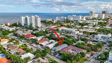 Building Photo - 3208 Marine Dr